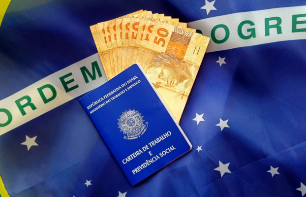 História da previdência social no Brasil: Evolução e desafios atuais